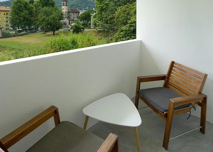 Be Easy In Selva 로카르노