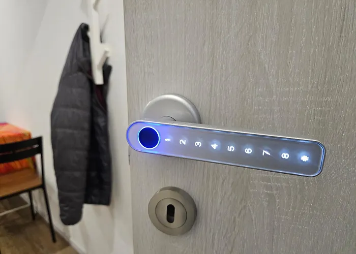 Be Easy In Selva 로카르노